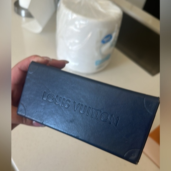 Louis Vitton LA Gran Bellezza Black Sunglasses - Picture 11 of 16